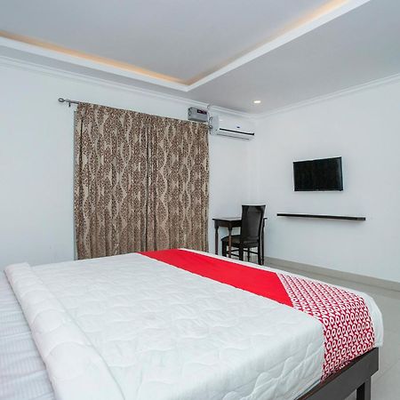 Collection O Cosmopolitan Hotel Devanahalli Exterior photo
