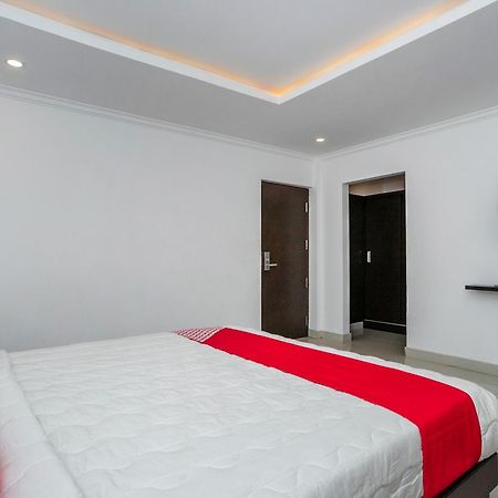 Collection O Cosmopolitan Hotel Devanahalli Exterior photo